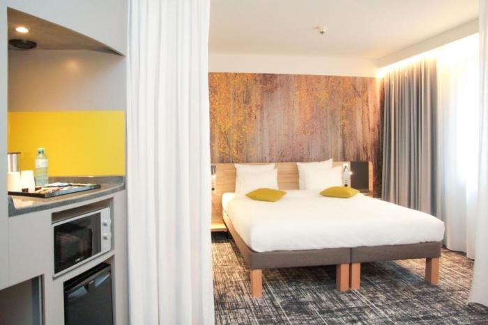 Novotel Donau Hotel
