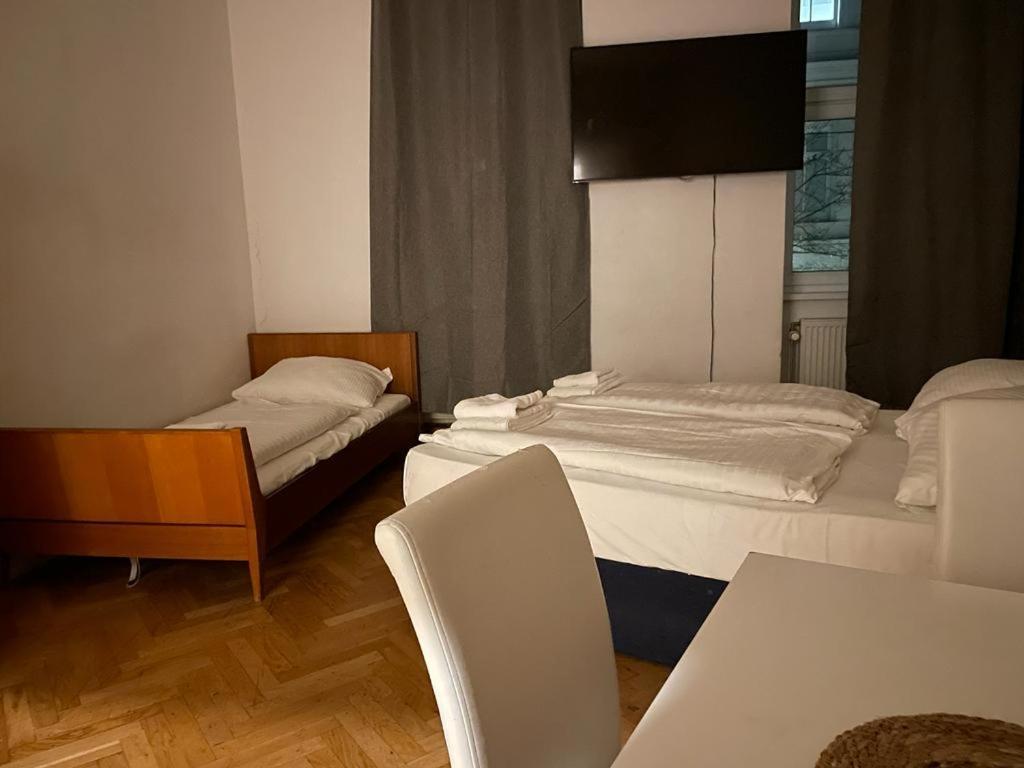 Easybook-in Hotel 2*