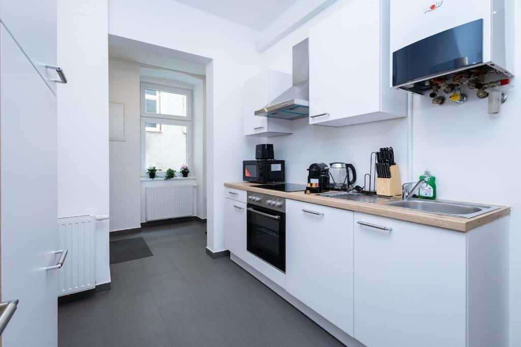 Apartment Orestaliving - Danube Canal