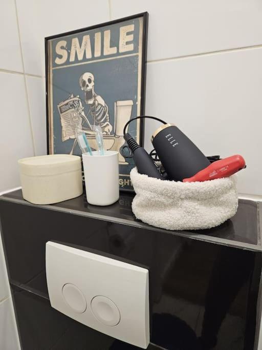 Comfort-suite 10 Min To Center Apartment *