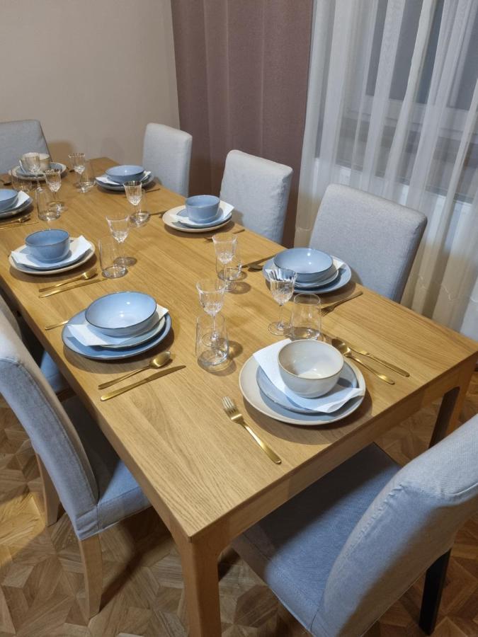 With Private Sauna And Jacuzzi, 8 Min From Schloss Schoebrunn * Vienna