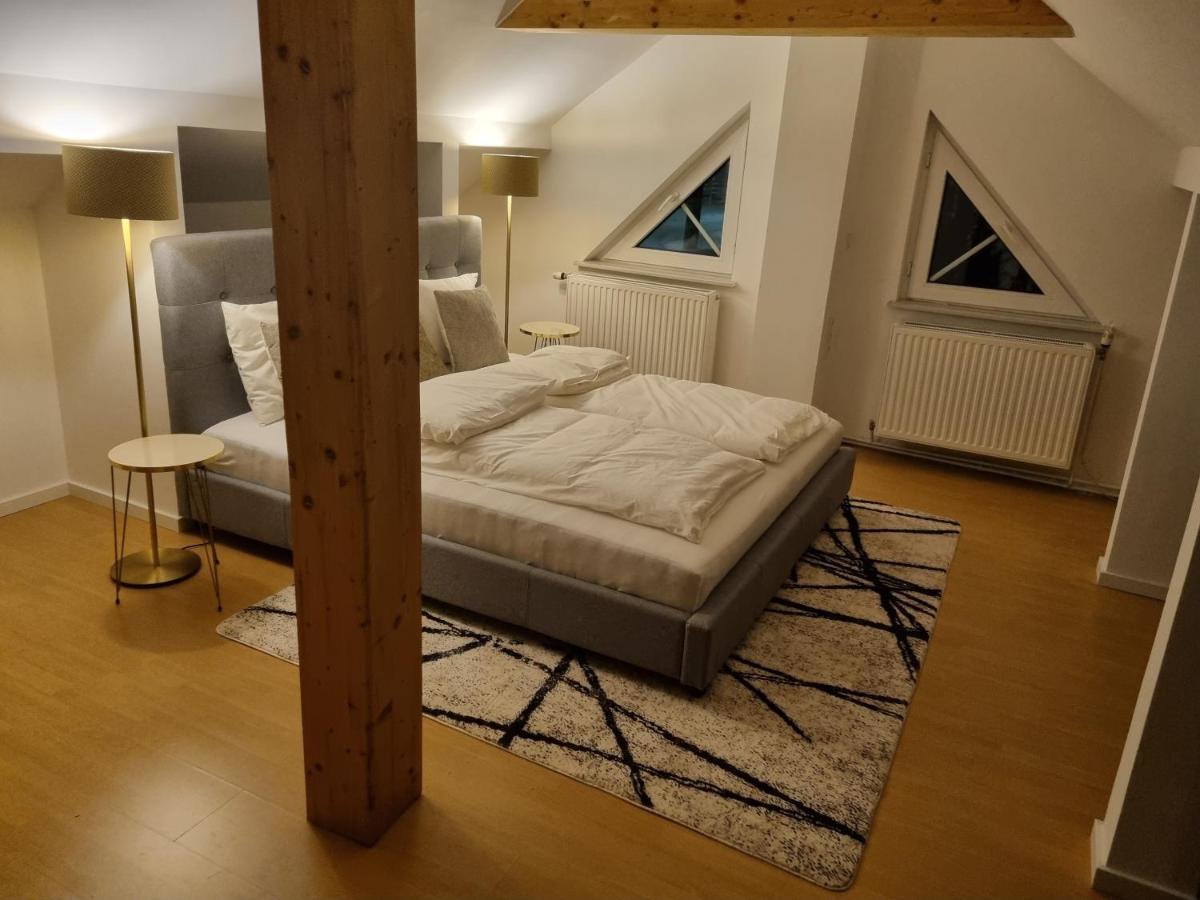 With Private Sauna And Jacuzzi, 8 Min From Schloss Schoebrunn Villa *