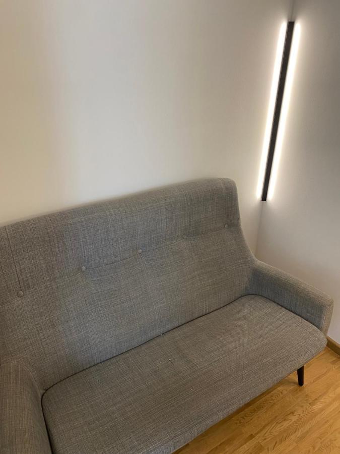 Cosy - Central Station Apartment