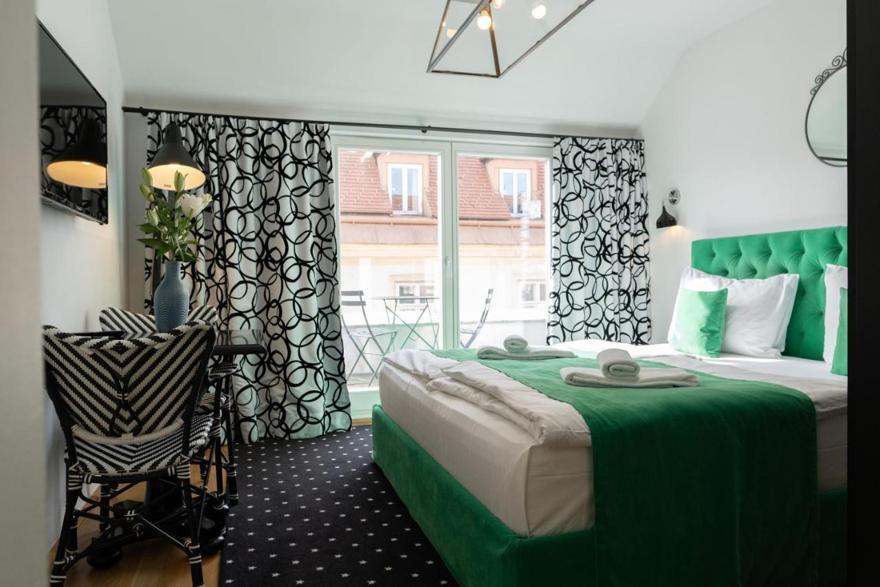 - Lugeck Apartment