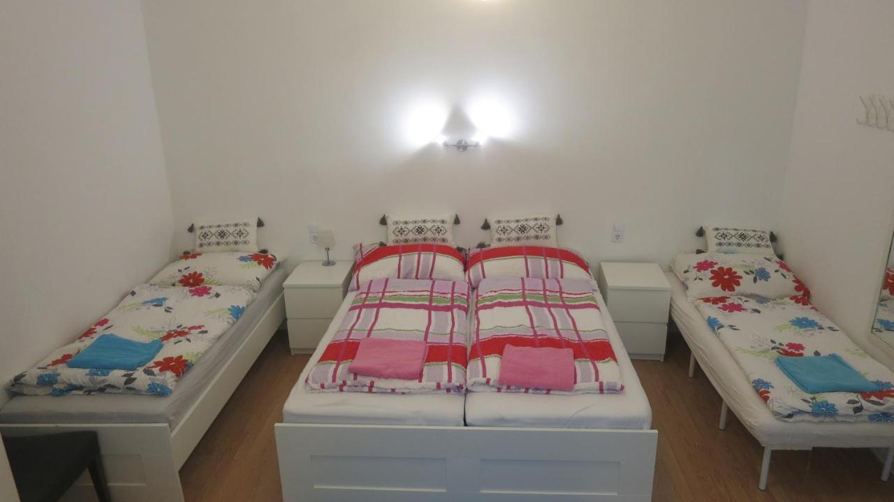 Nora Apartment *