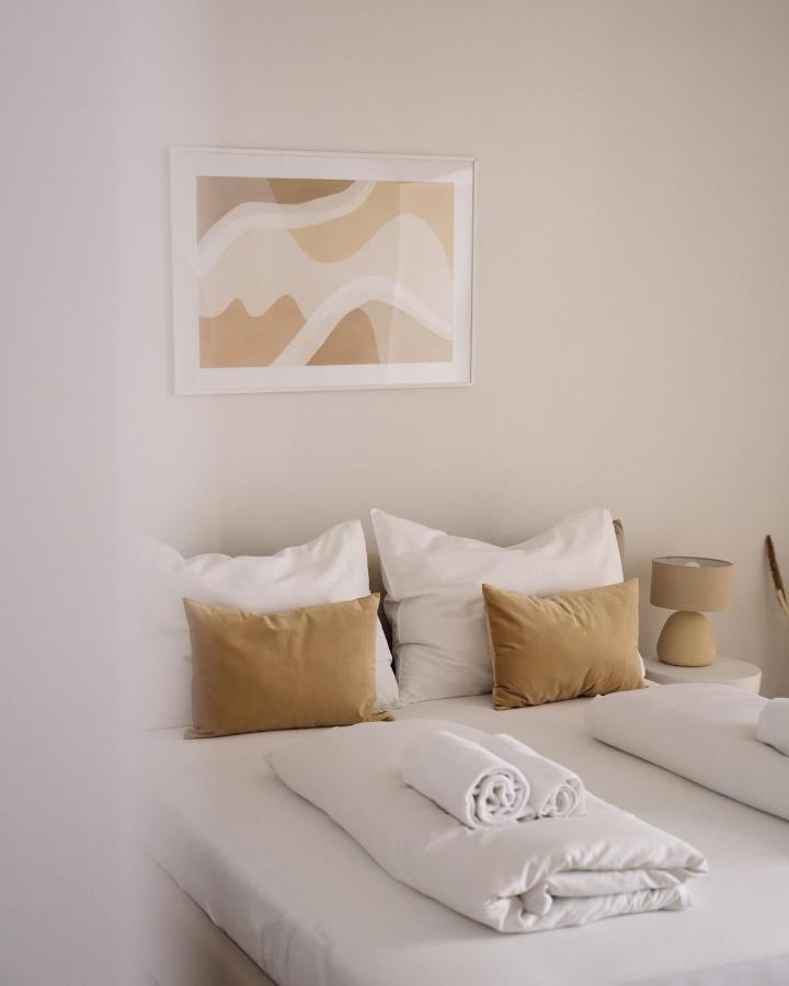 Stylish & Modern - Private Garden & Free Parking * Vienna
