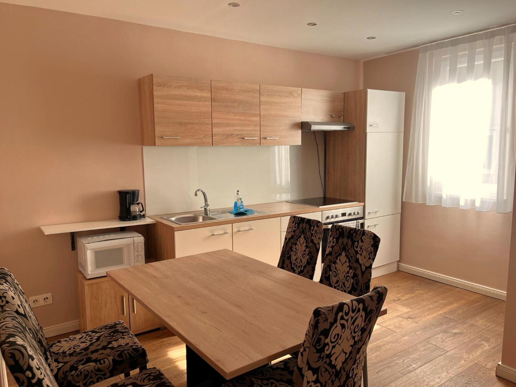 Aurellia Serviced Apartments *