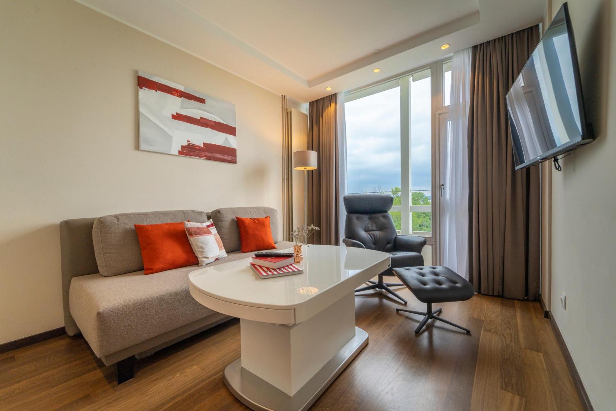 Appartamento Pakat Residences *