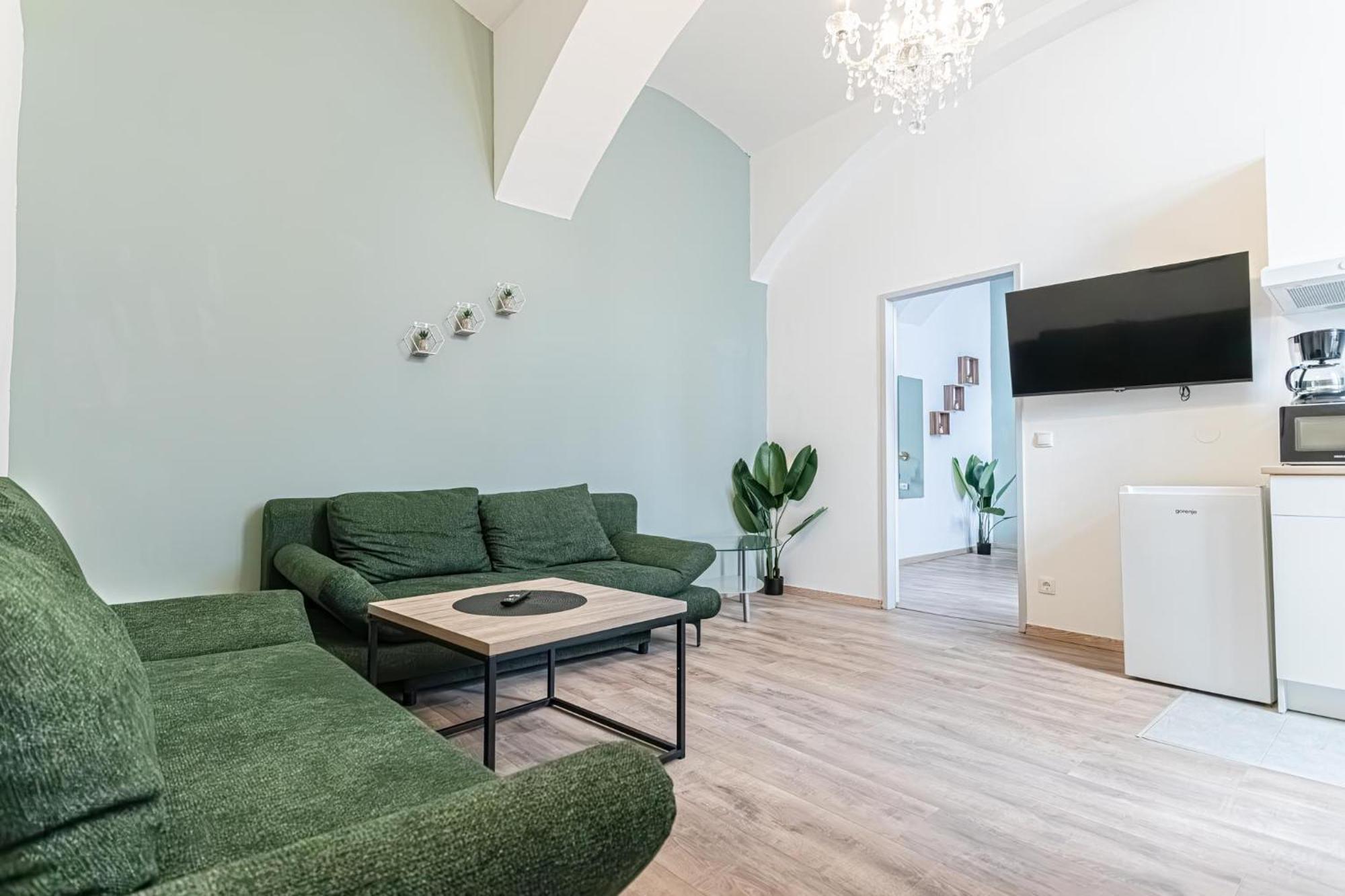Kingbed 1br With Ensuite Washer & Smart Tv