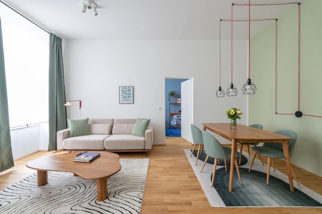Vogue 2br Suite, Near Pulse By Hm Apartment Vienna