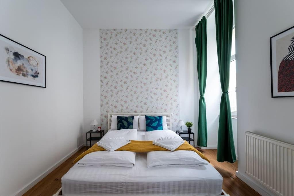 Sleek 1br Flat Near Center By Hm * Vienna