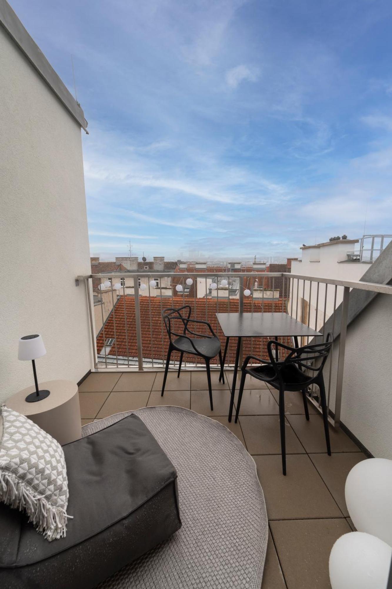 Premium Mit Privatem Balkon I Levestate * Vienna