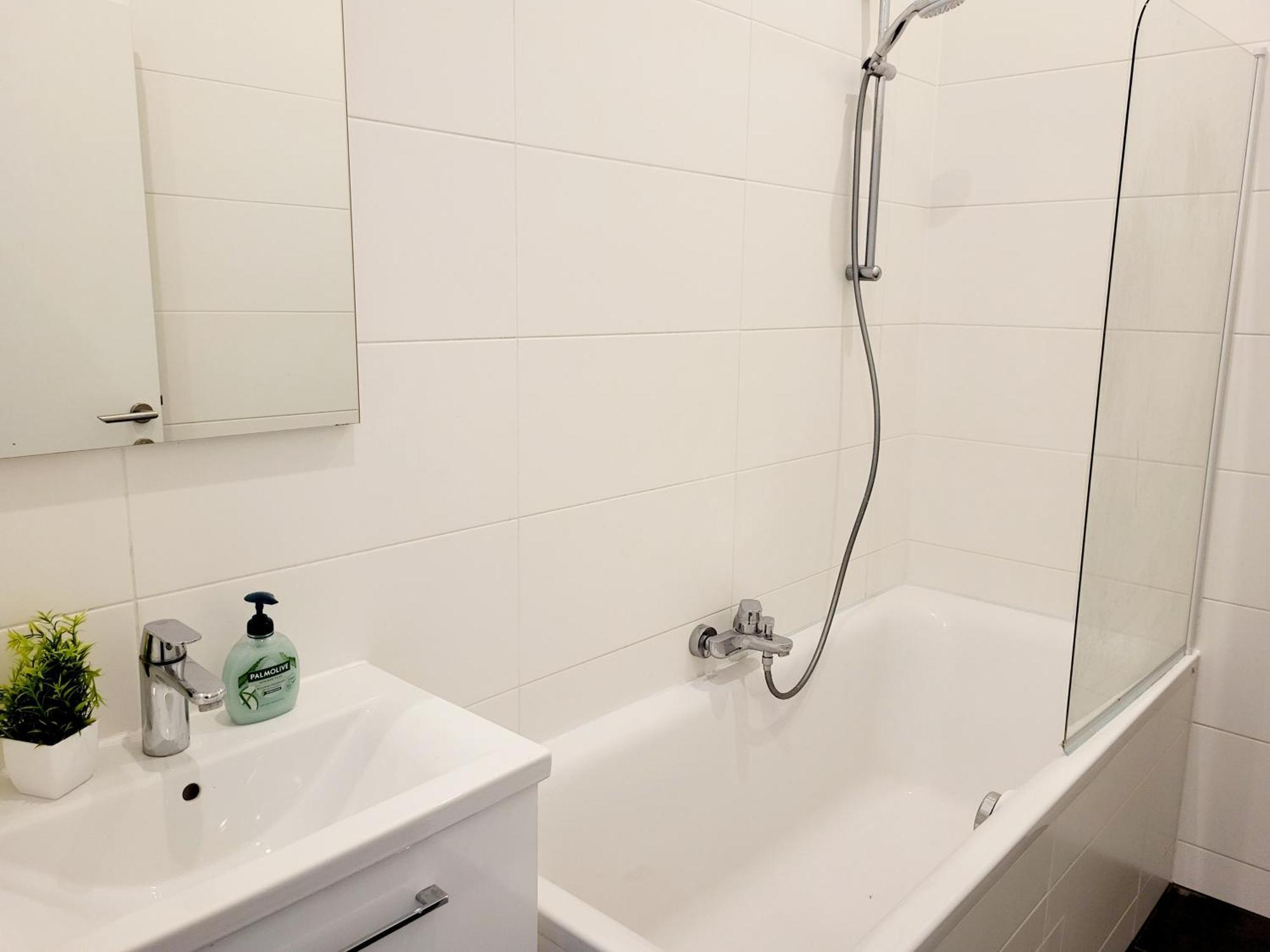 Floridsdorfer - Free Highspeed-internet Apartment Wien