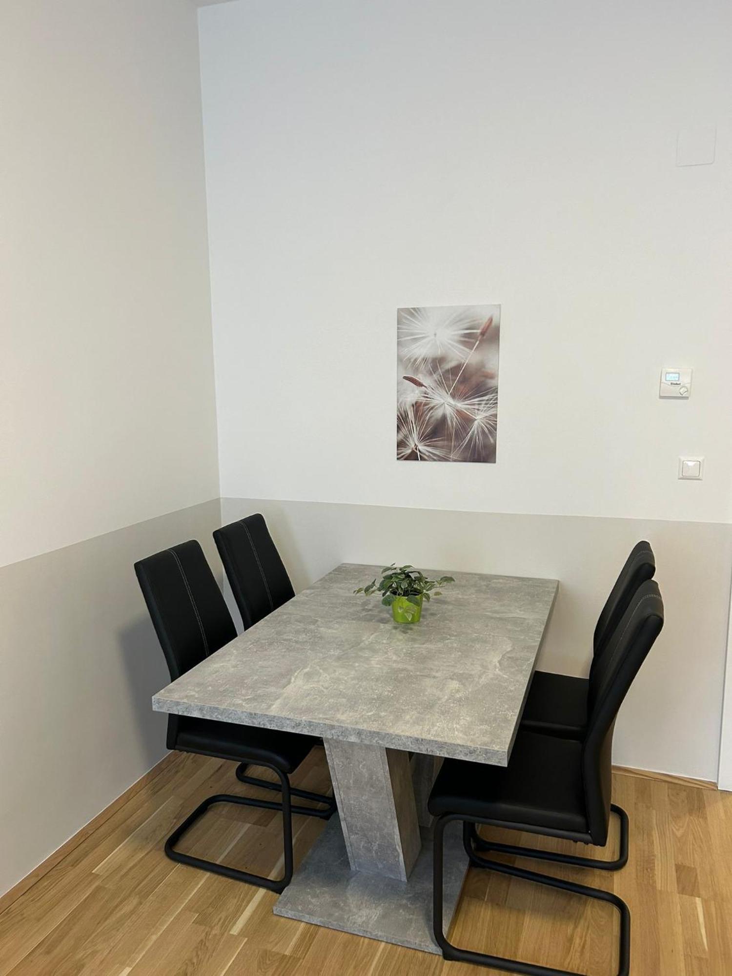 Apartment Paky 00209 *