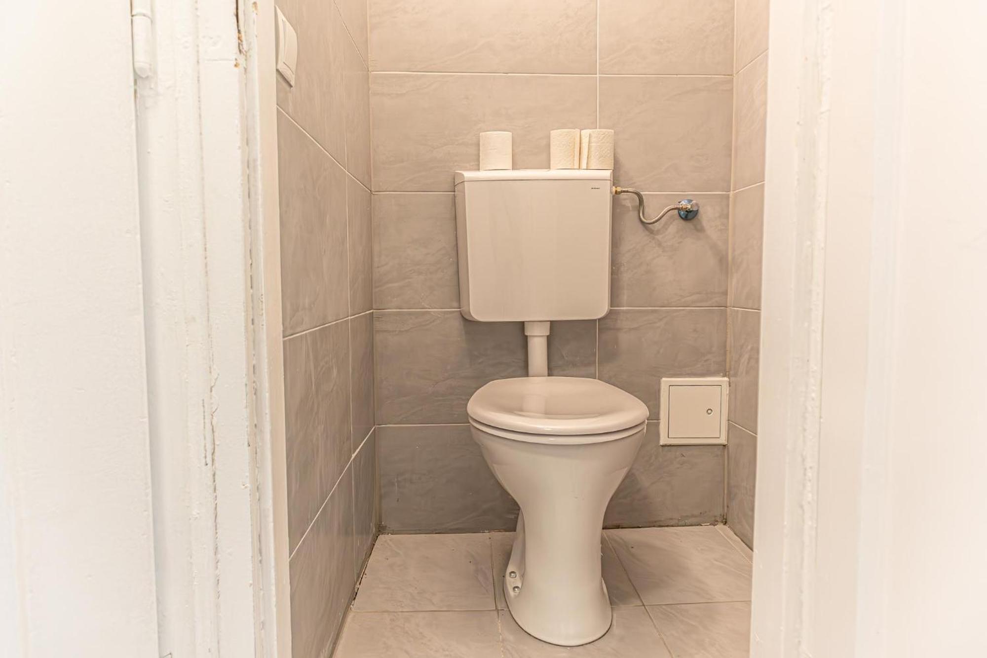 Apartamento Convenient 2br Apt. Near U6 Station Am Schoepfwerk Viena