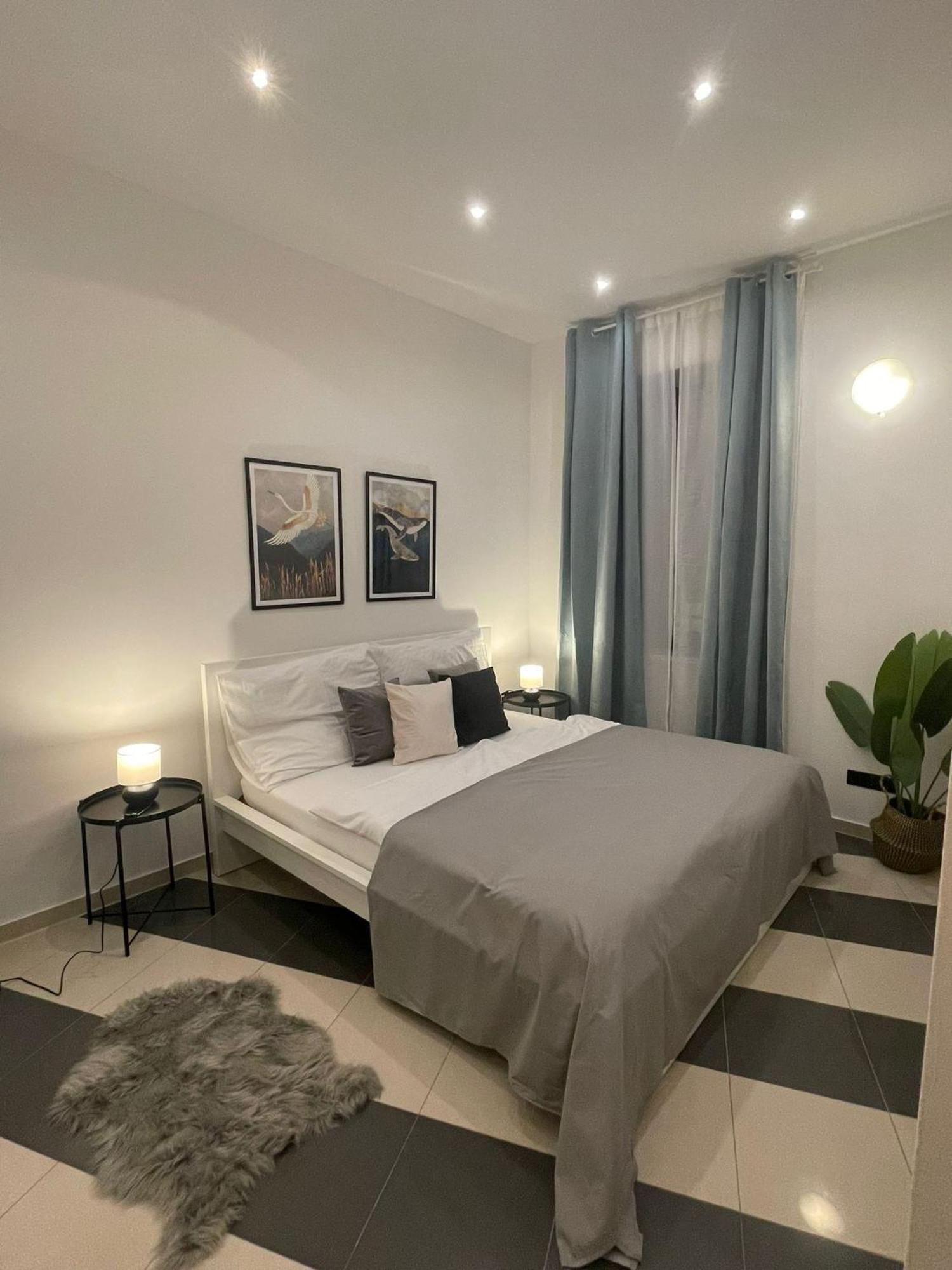 Focky City Apartments *