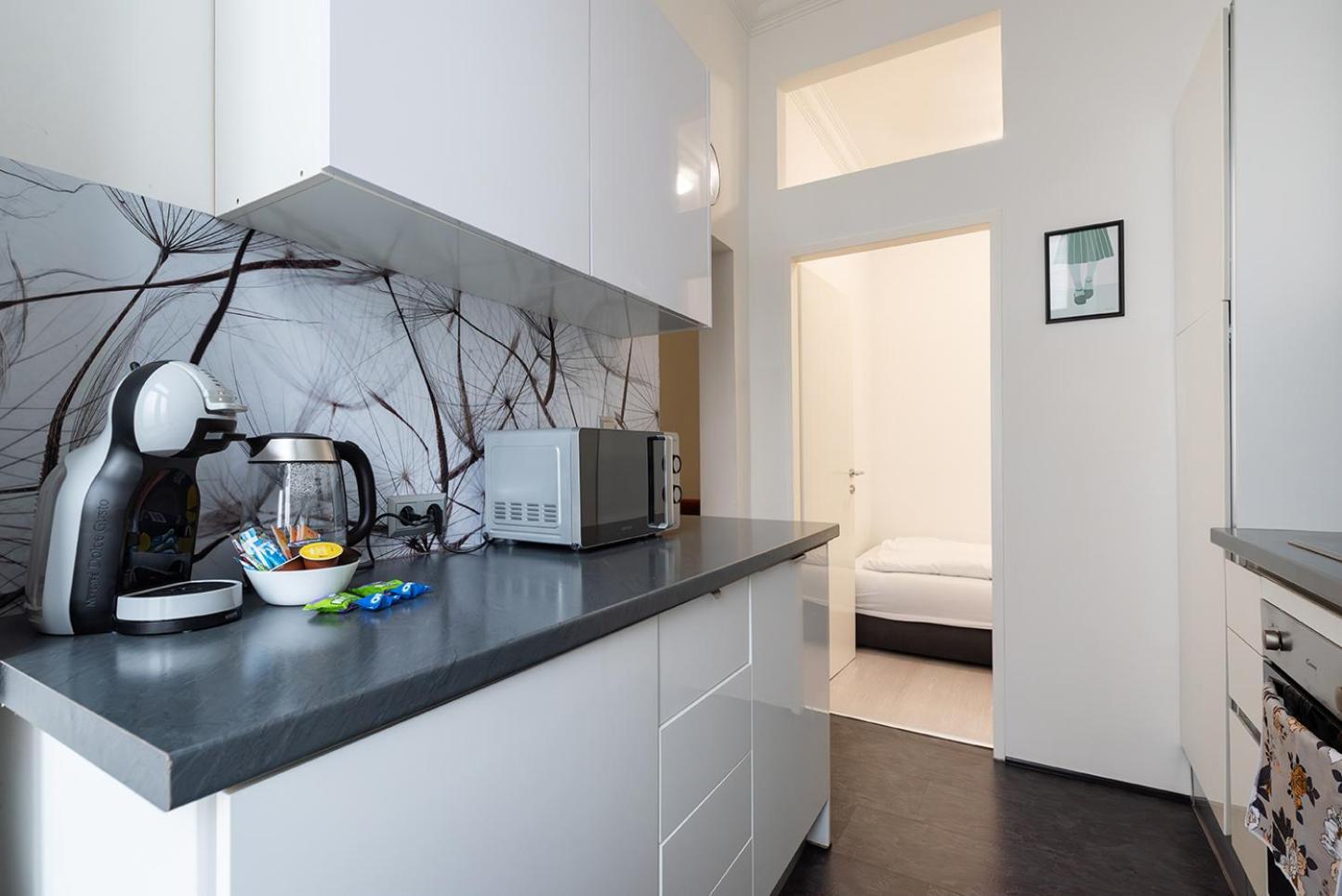 Apartment Neu, Renoviert Und Ruhig, 20 Minuten Ins Zentrum Vienna