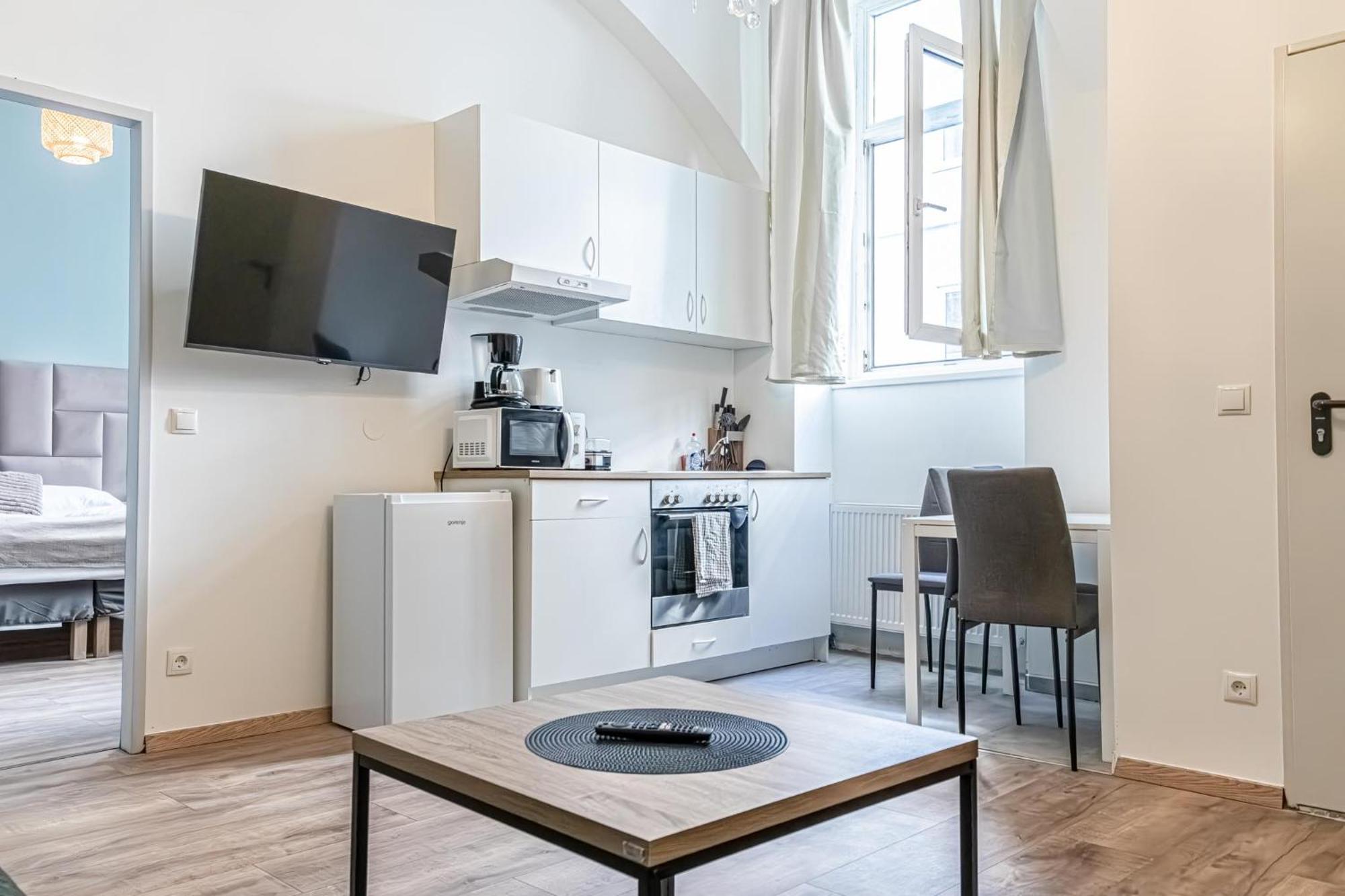 Kingbed 1br With Ensuite Washer & Smart Tv Apartment Vienna