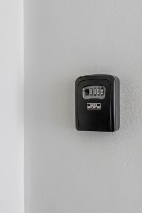 Dry Flower Apt. / 2br. / Rooftop / New * Vienna
