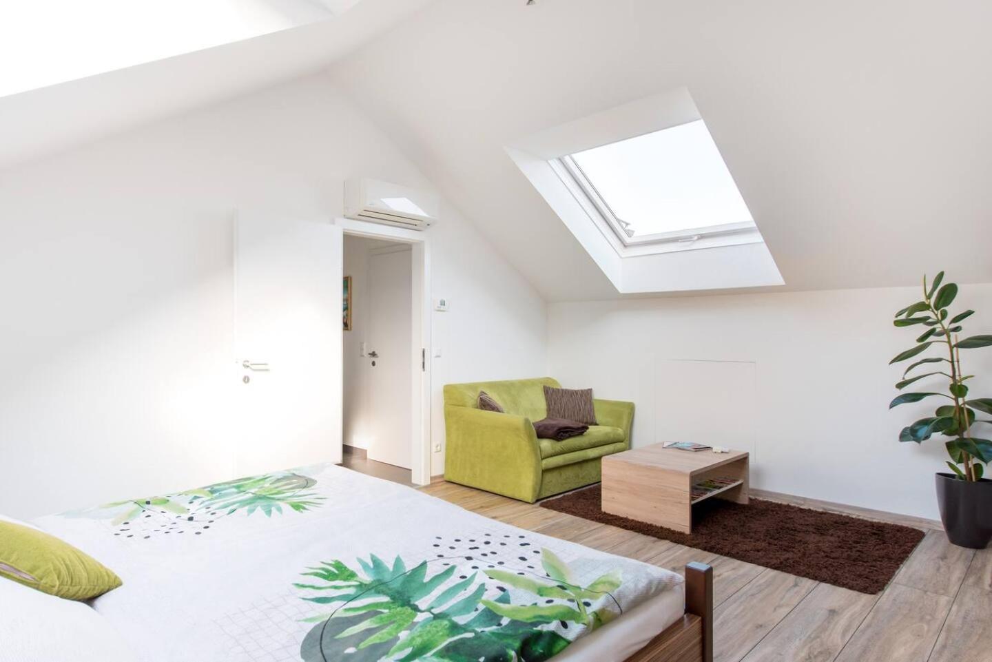 Apartment Helles Gemuetliches V5