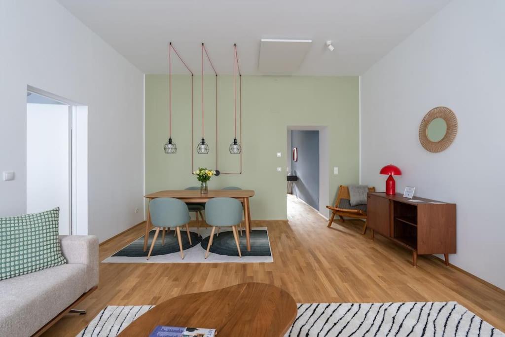 Apartment Vogue 2br Suite, Near Pulse By Hm Vienna
