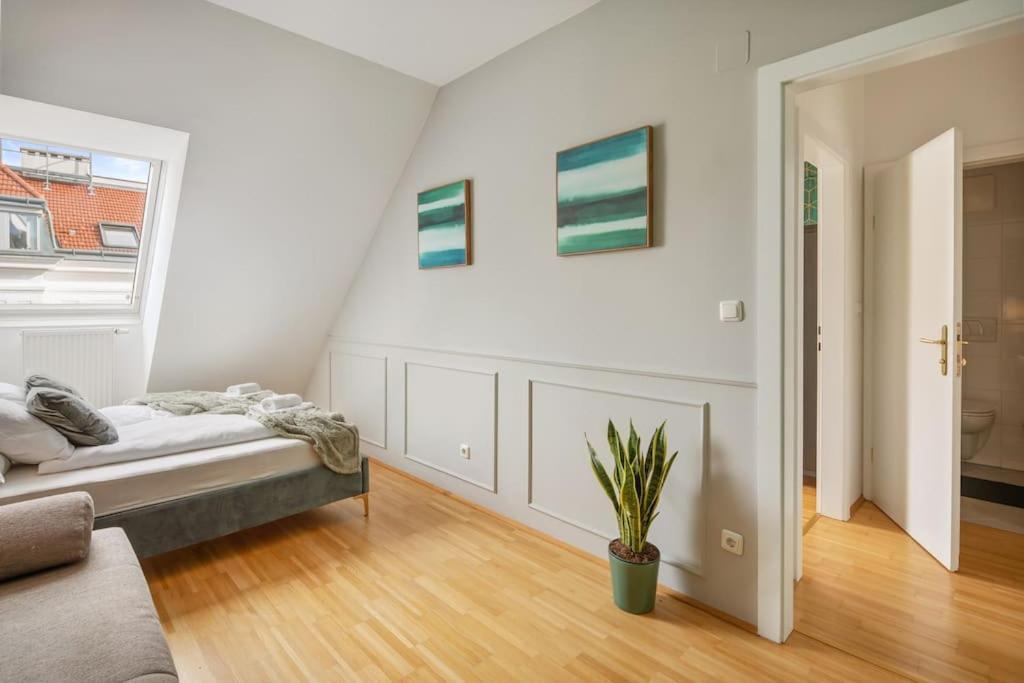 „luxury Loft View“ 4br / Near Centre / Schoenbrun Apartment *