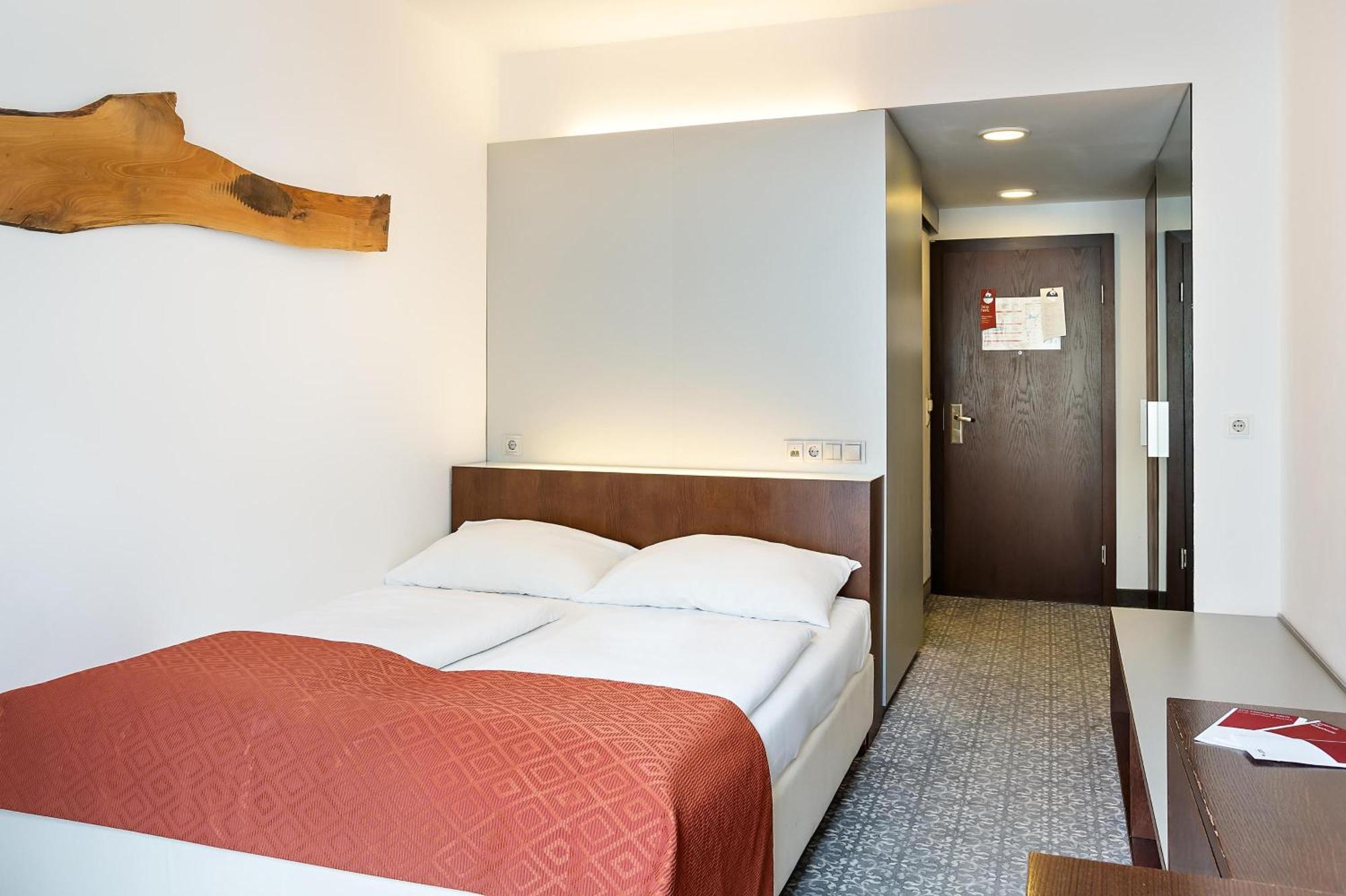 Austria Trend Europa Hotel 4*