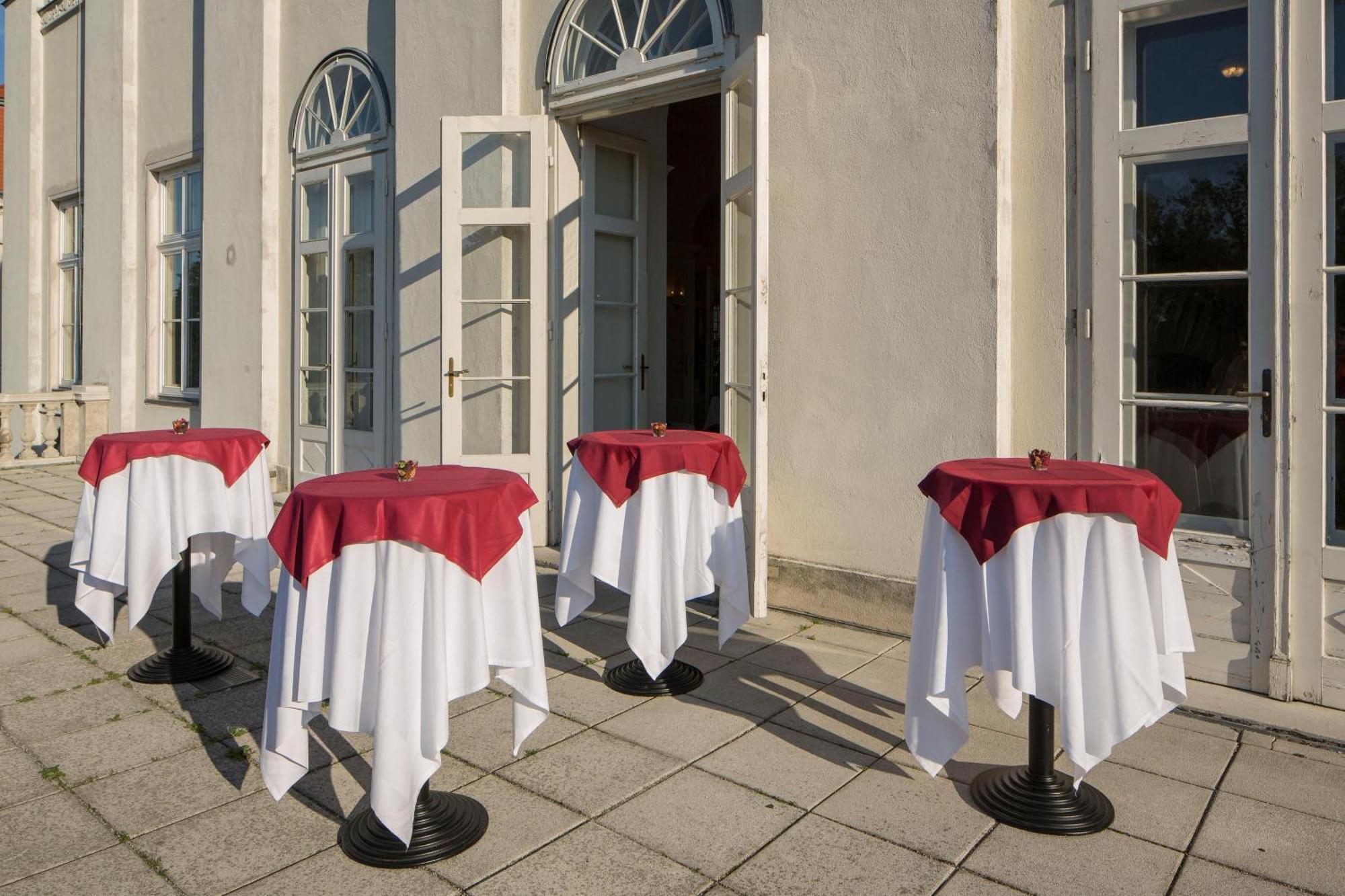 Hotel Austria Trend Schloss Wilhelminenberg