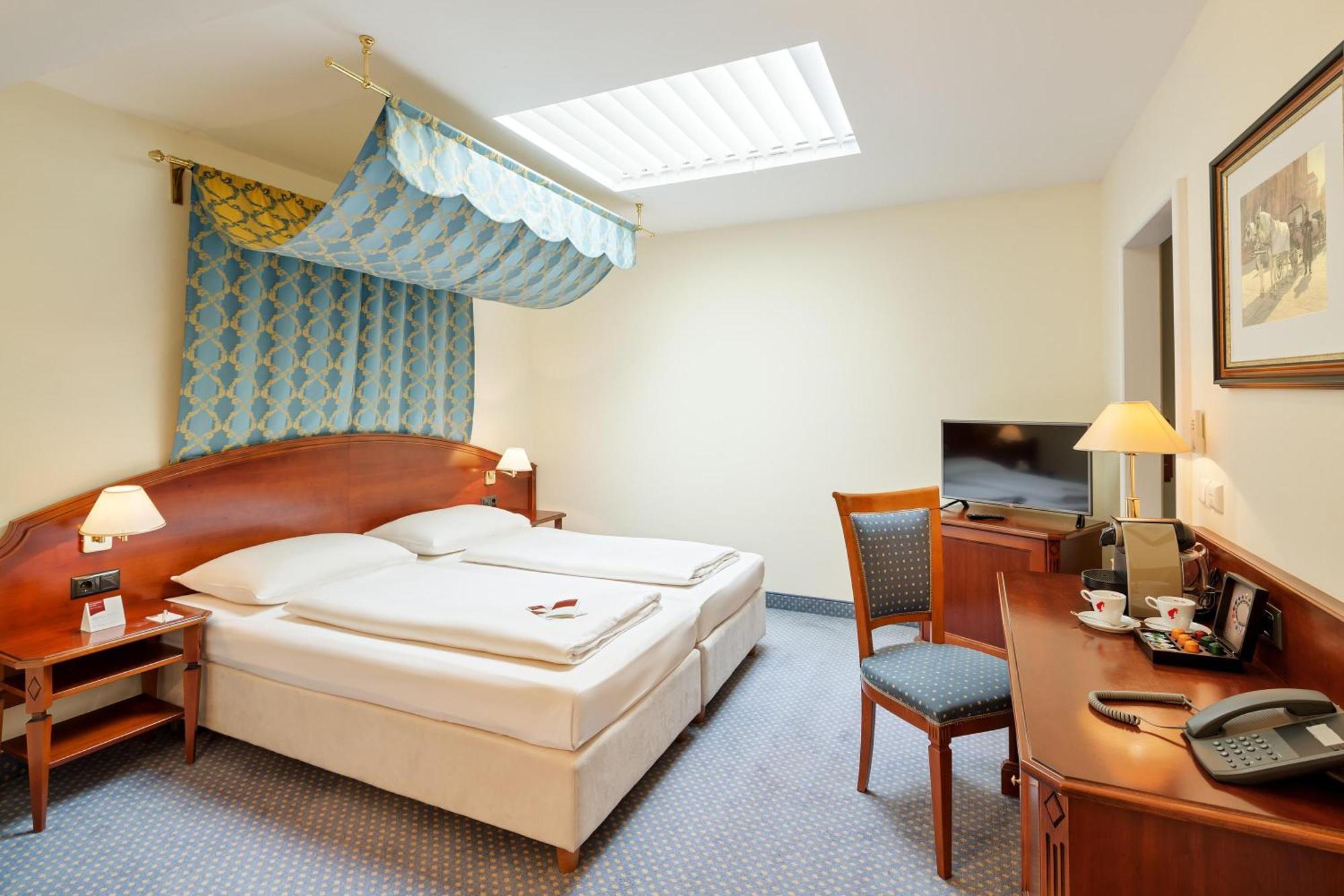 Austria Trend Schloss Wilhelminenberg Hotel