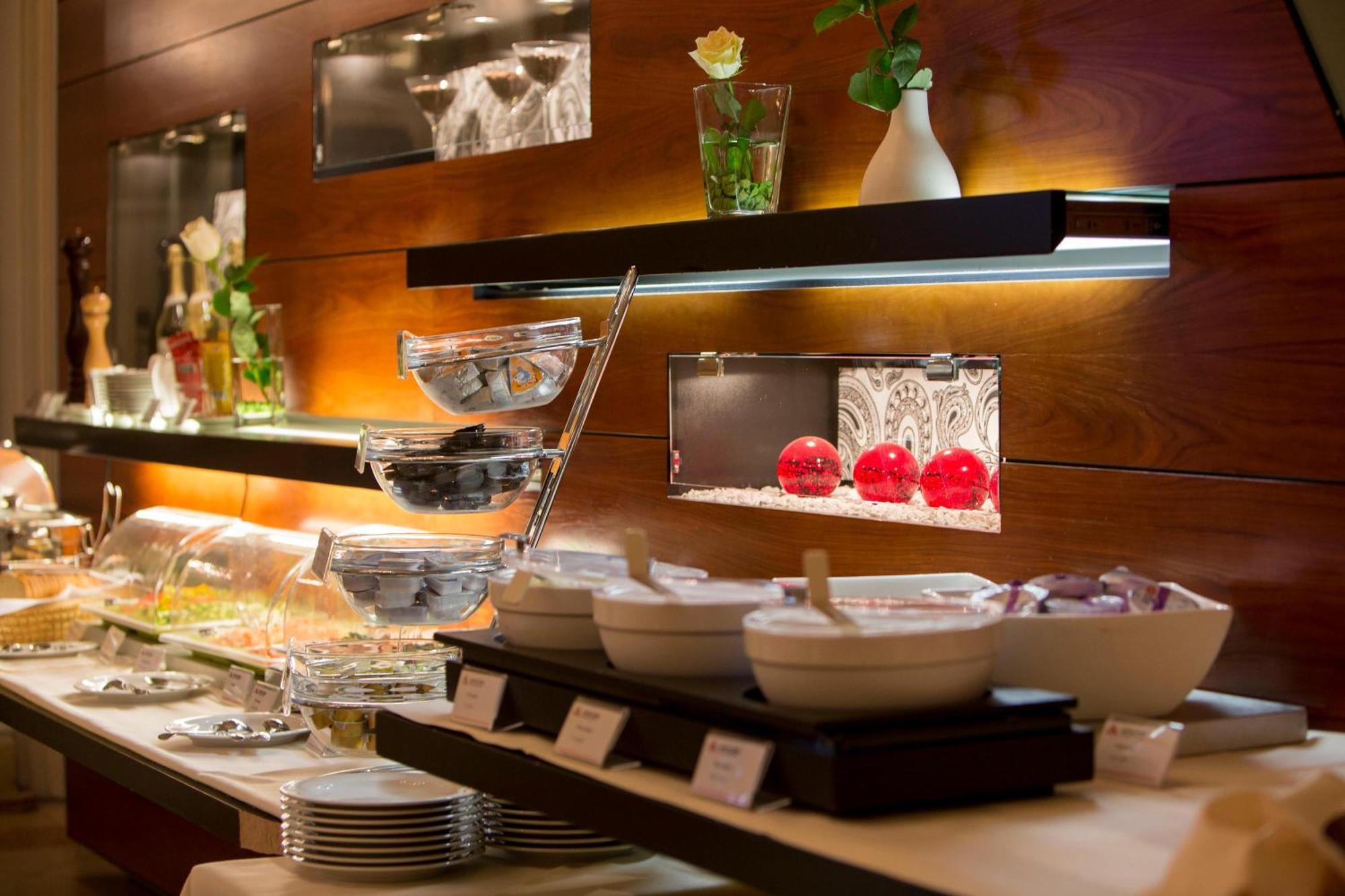 Austria Trend Schloss Wilhelminenberg Hotel 4*