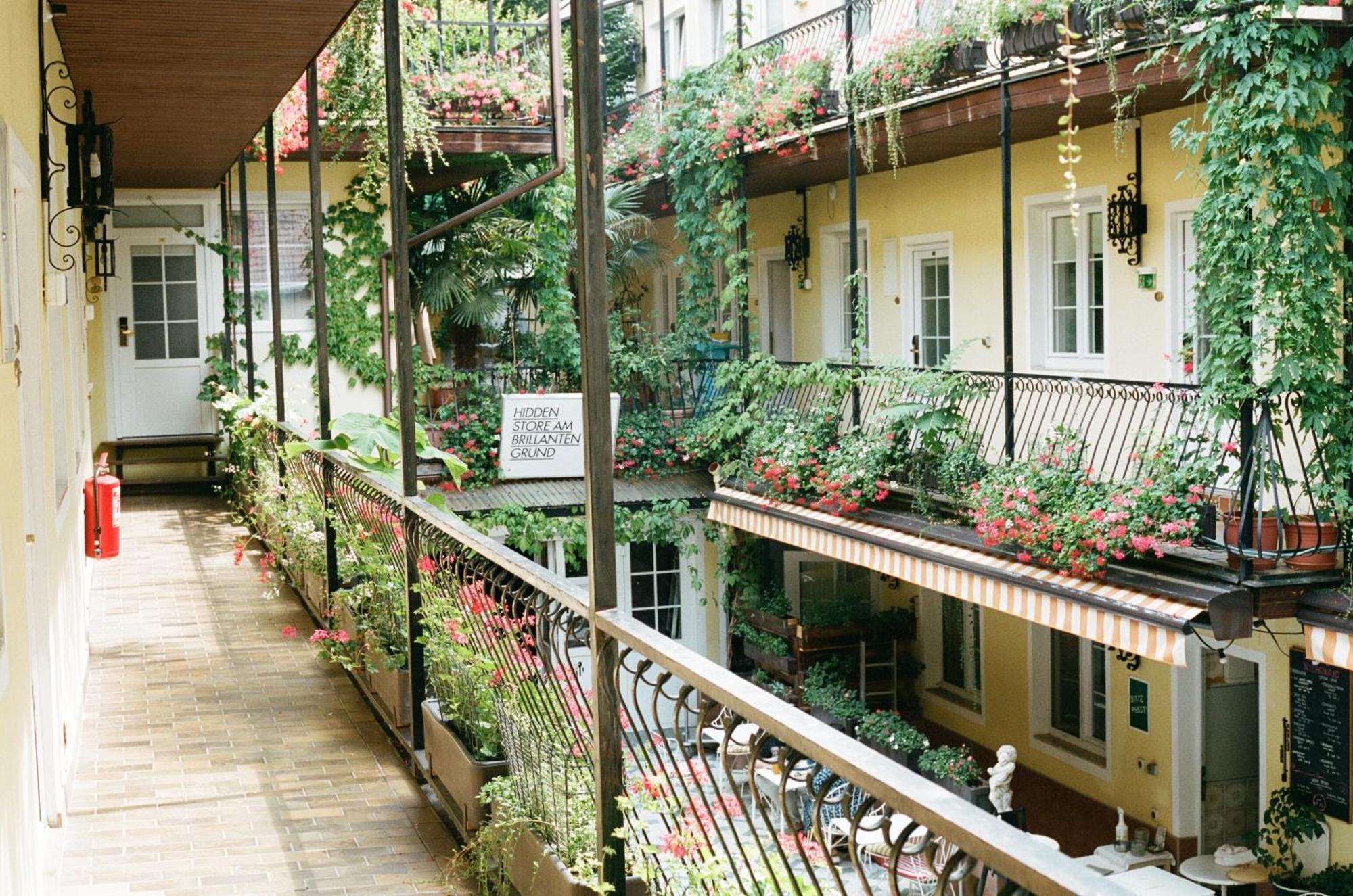 Am Brillantengrund Hotel 3*