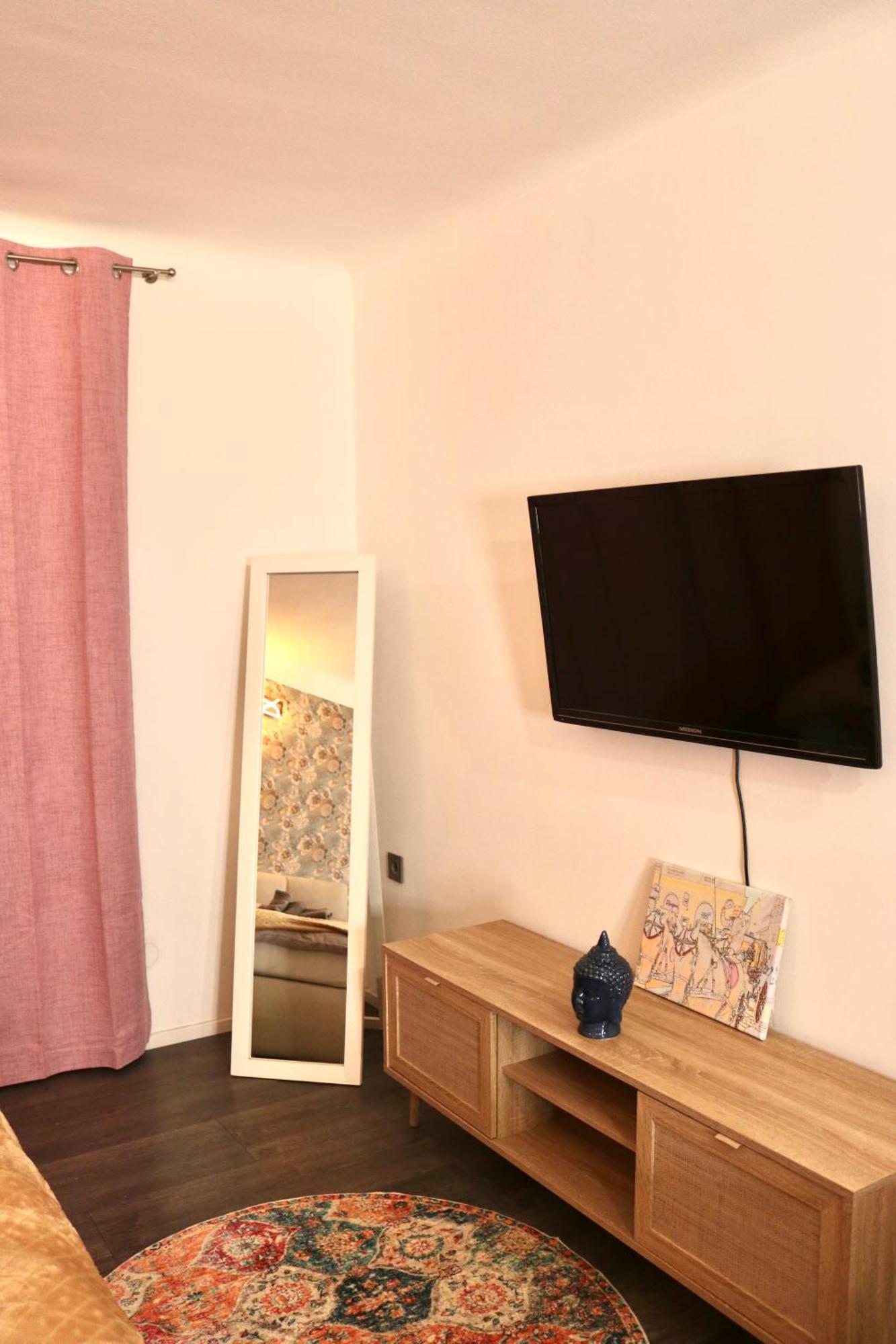 Philux Guest house