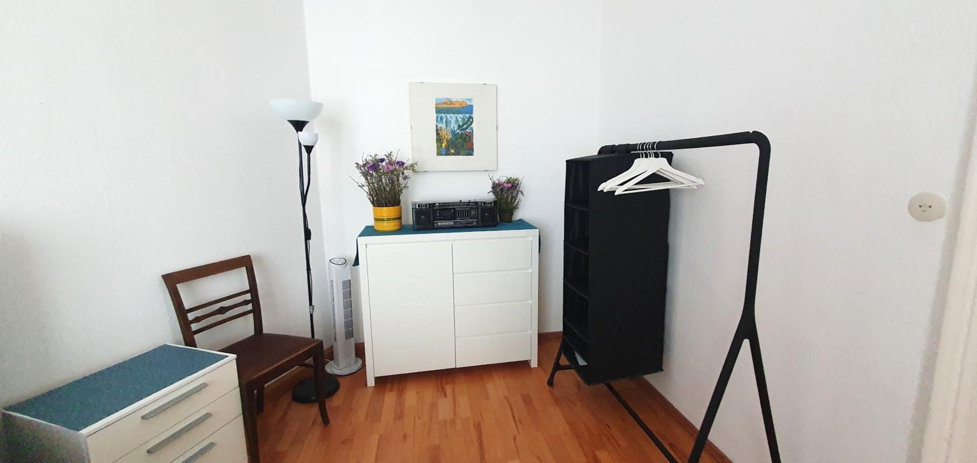 In Imperial Design, Location * Vienna