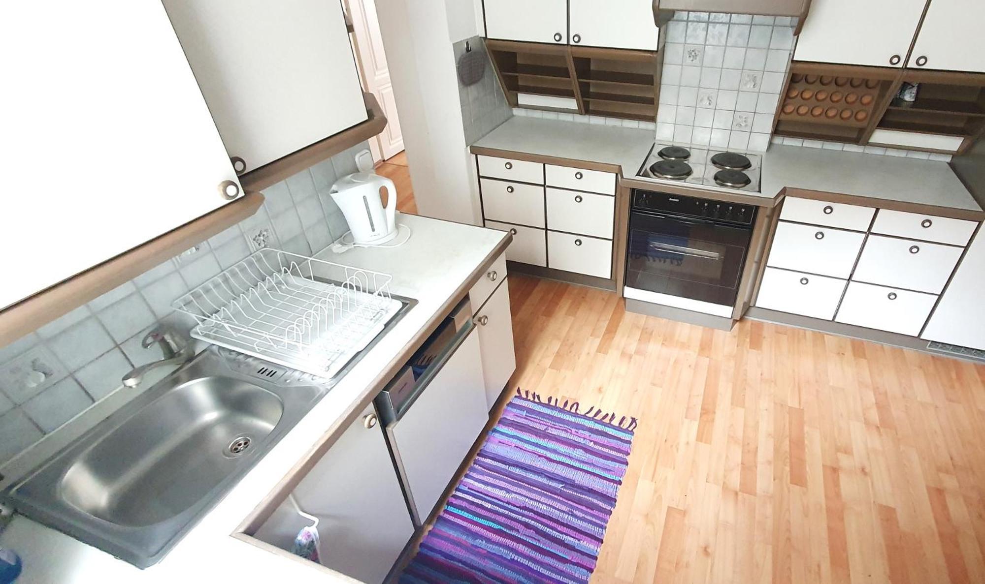 In Imperial Design, Location Vienna