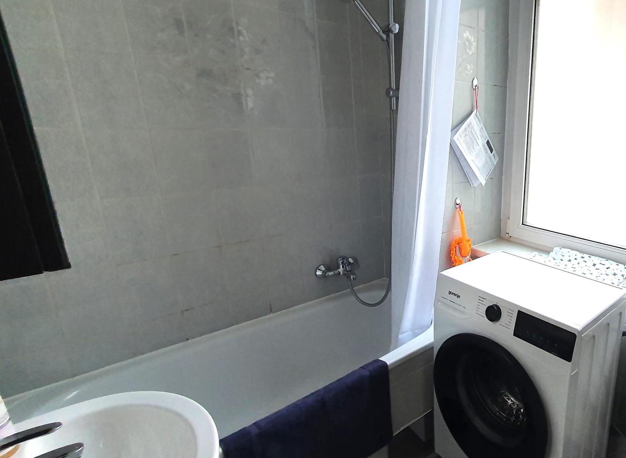 Apartment In Imperial Design, Location Vienna