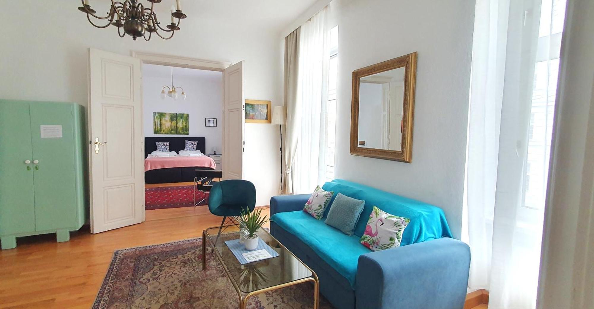 Apartment In Imperial Design, Location Vienna