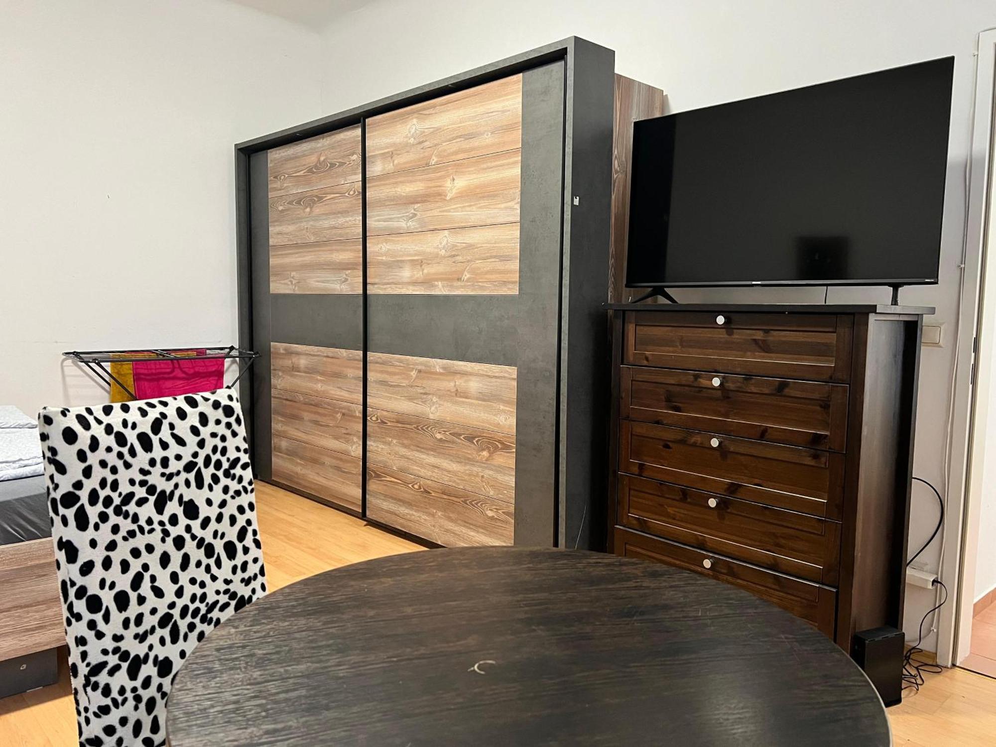 Apartamento Charming 1br Perfect For Long Viena
