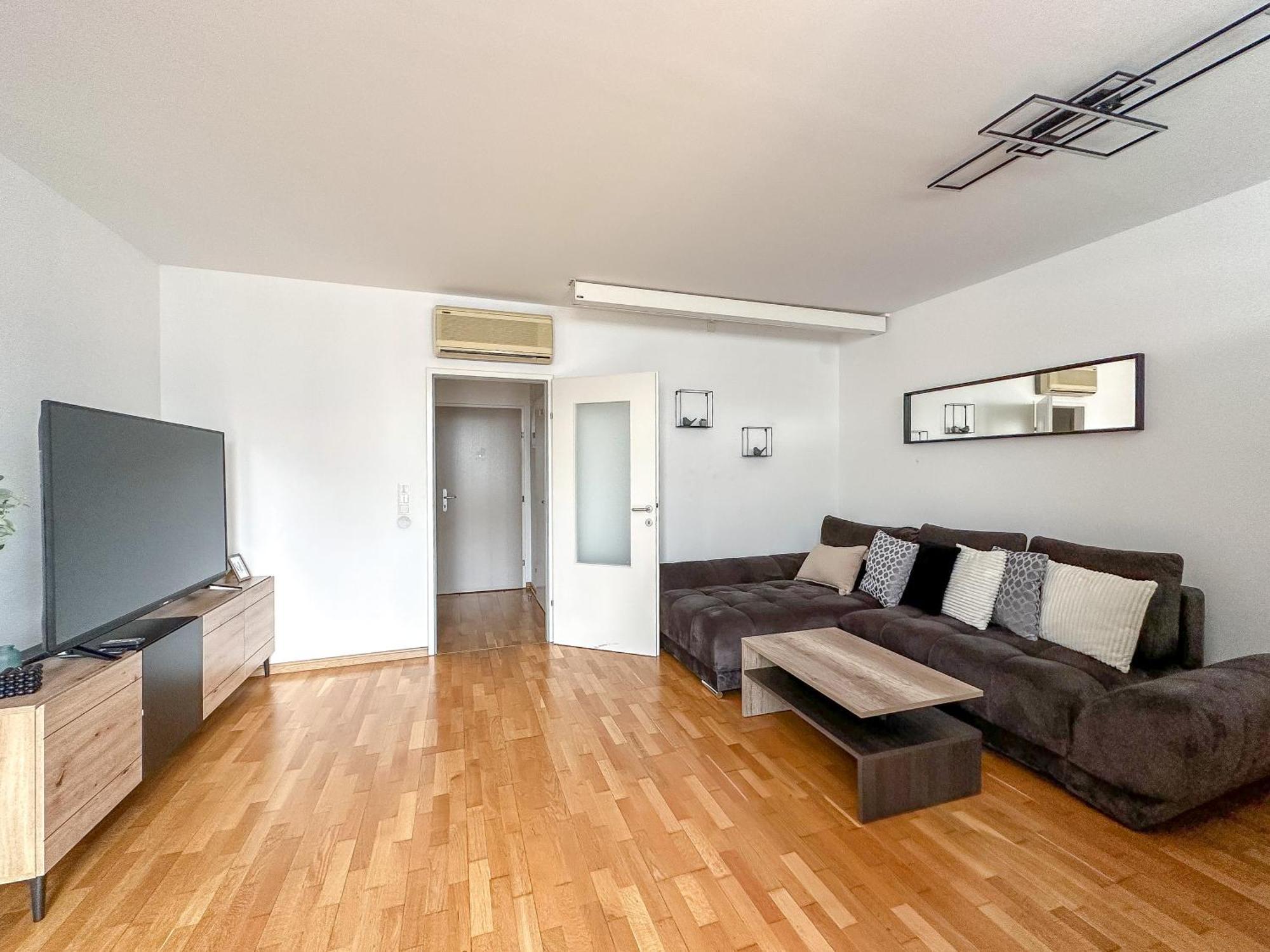 Feelhome-prater-ausblick-terrasse-6 Gaeste-wifi-smart Tv * Vienna