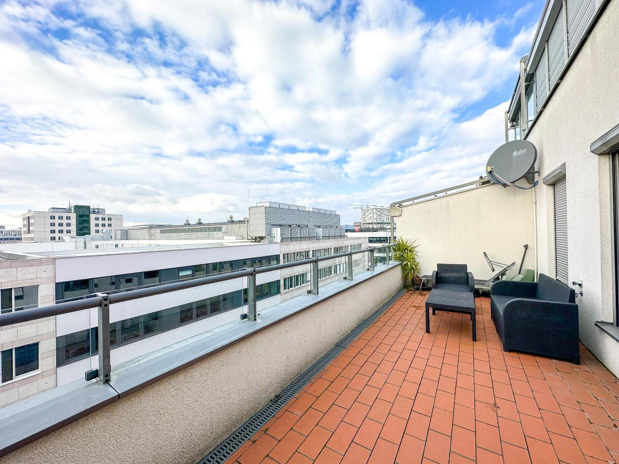 Feelhome-prater-ausblick-terrasse-6 Gaeste-wifi-smart Tv Vienna