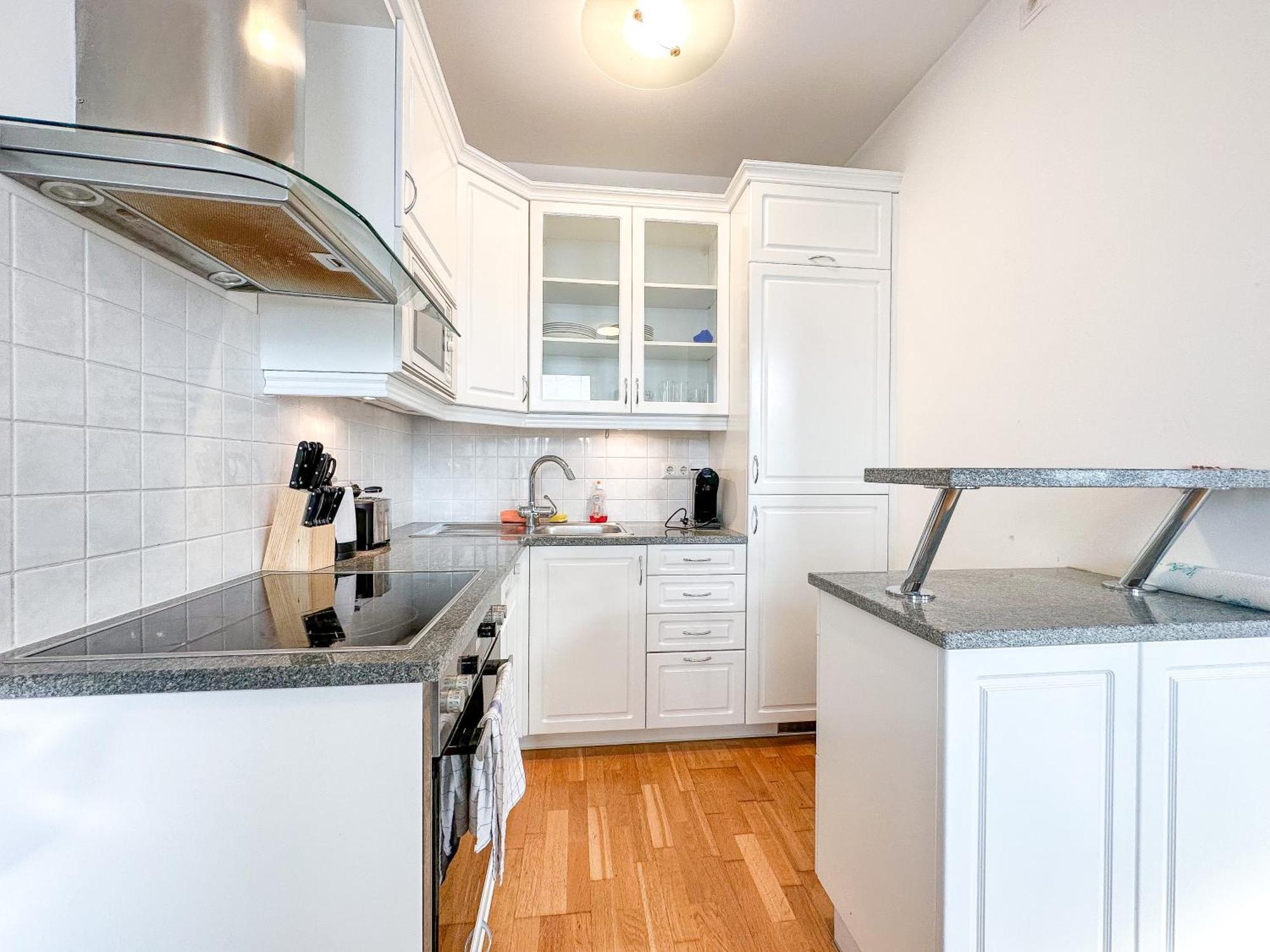 Feelhome-prater-ausblick-terrasse-6 Gaeste-wifi-smart Tv Apartment Vienna