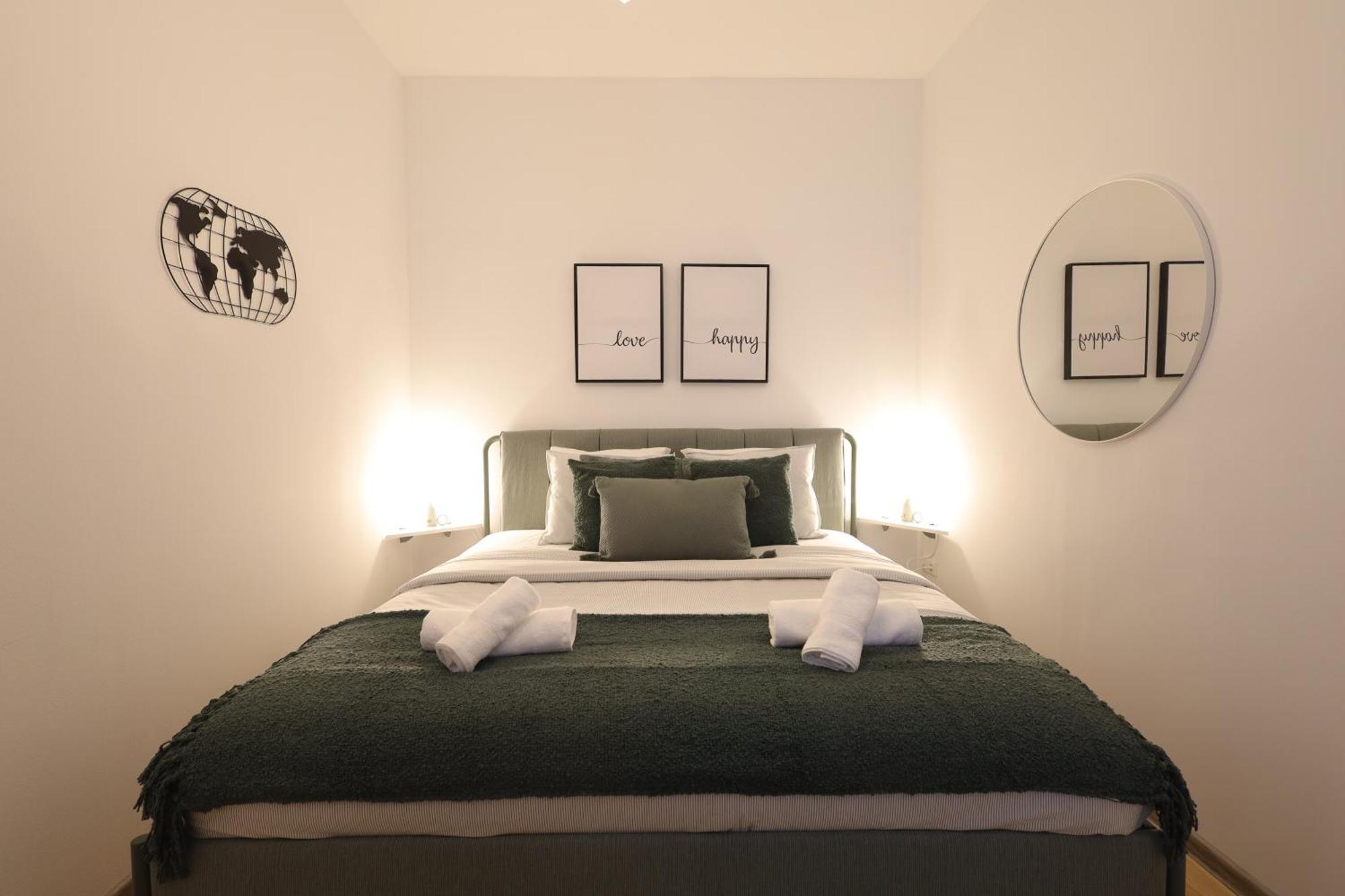 Emerald With Patio Apartment *