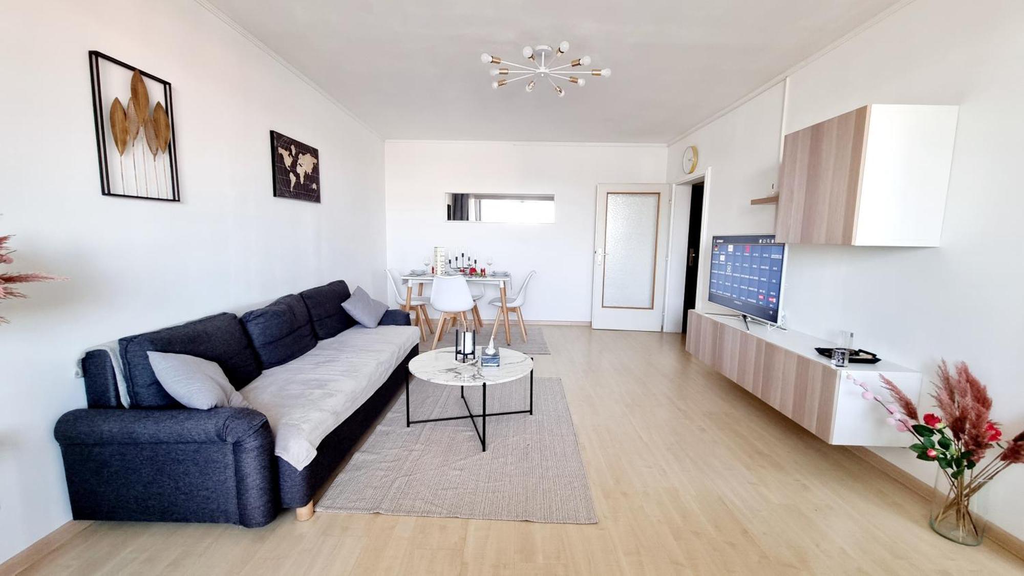 Apartment Smart-schoen-guenstig,naehe U1 & Park And Ride ! *