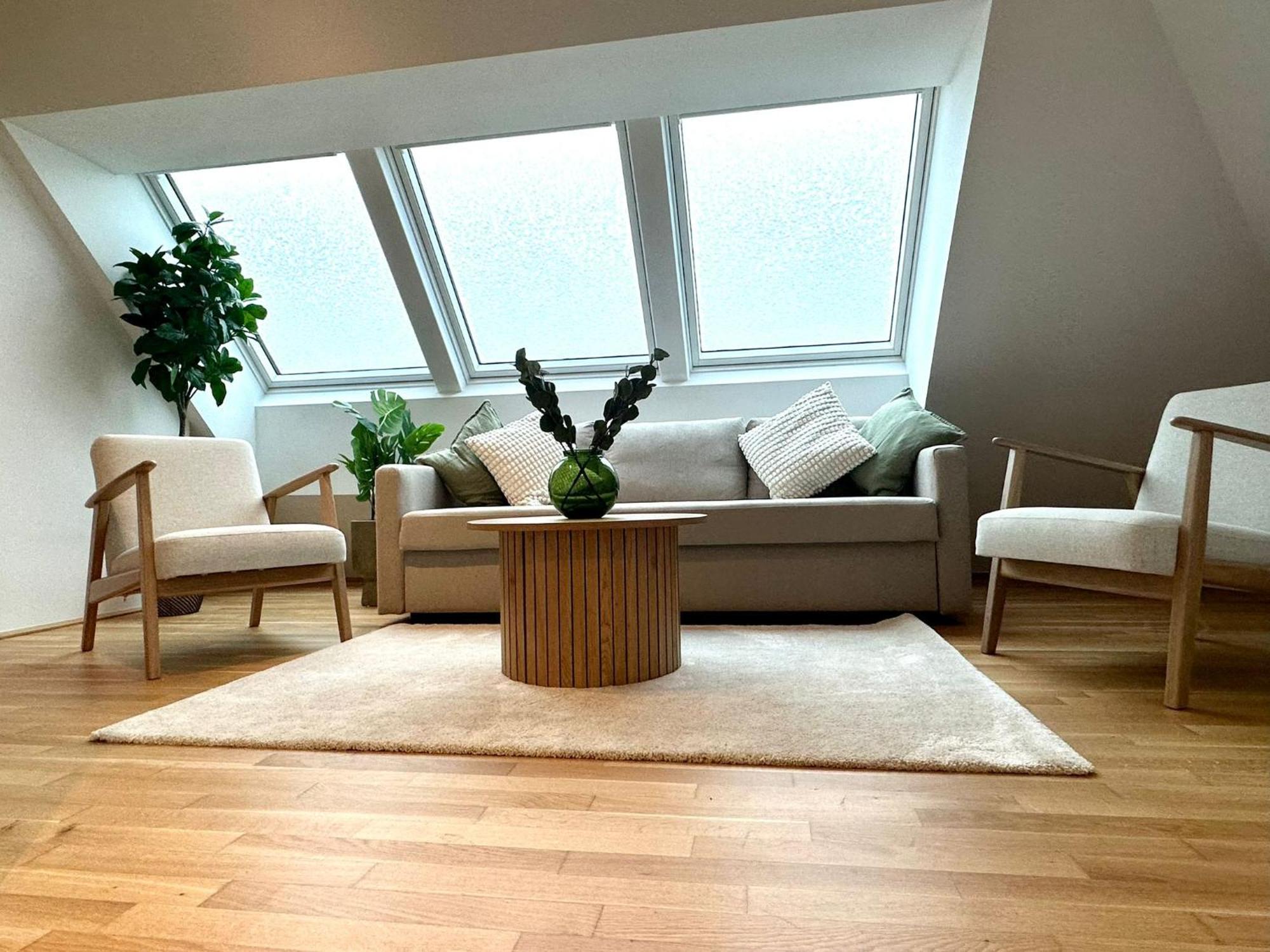 Stylish - 3 Min To U1 Kagraner Platz Apartment Vienna