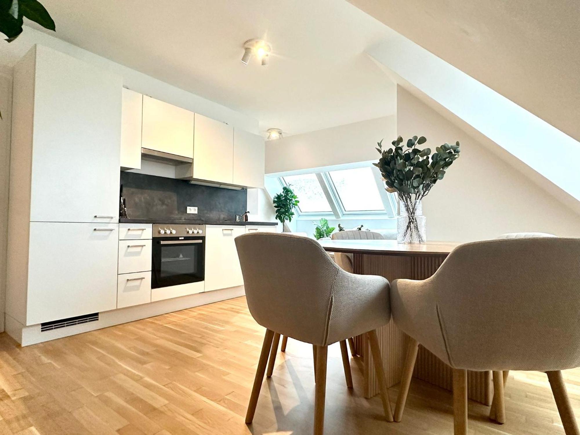 Apartment Stylish - 3 Min To U1 Kagraner Platz *