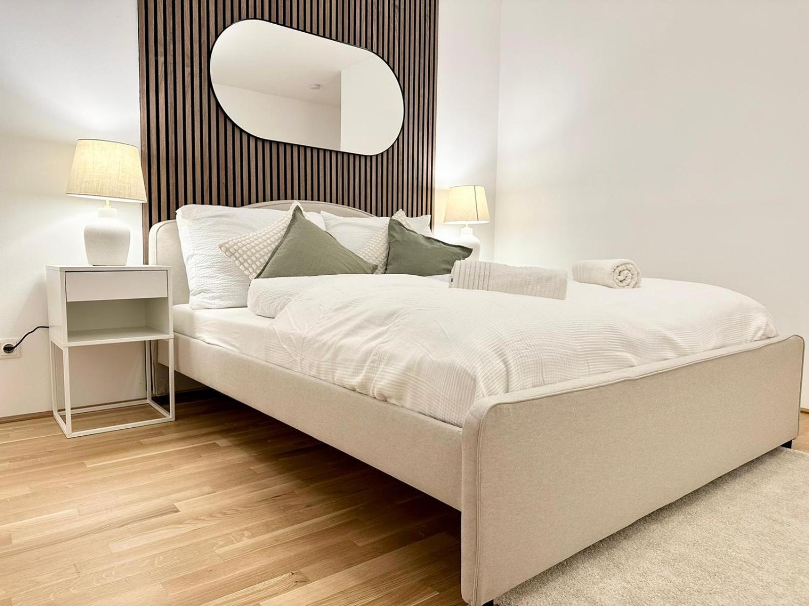 Stylish - 3 Min To U1 Kagraner Platz Apartment *