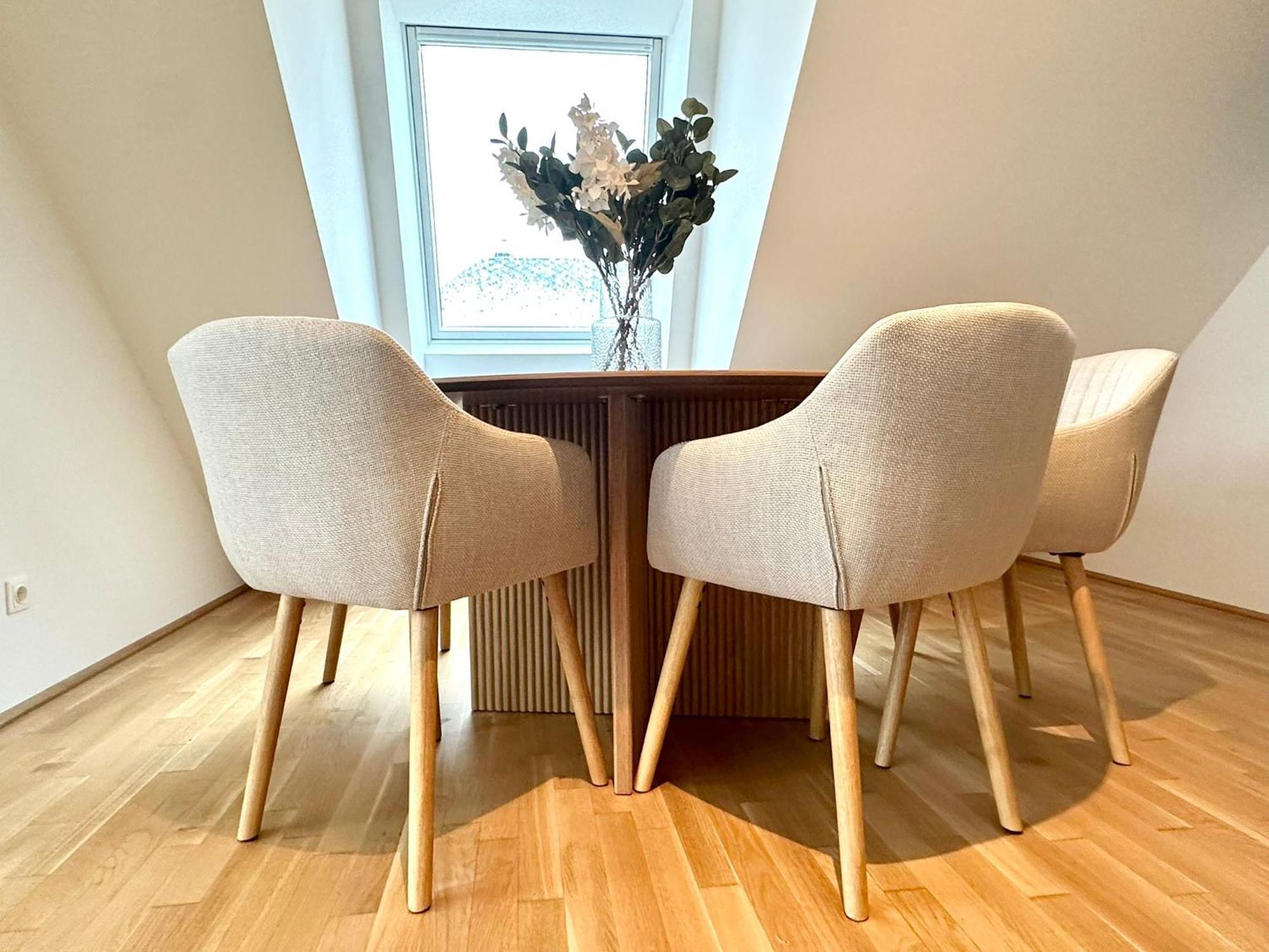 Stylish - 3 Min To U1 Kagraner Platz Vienna