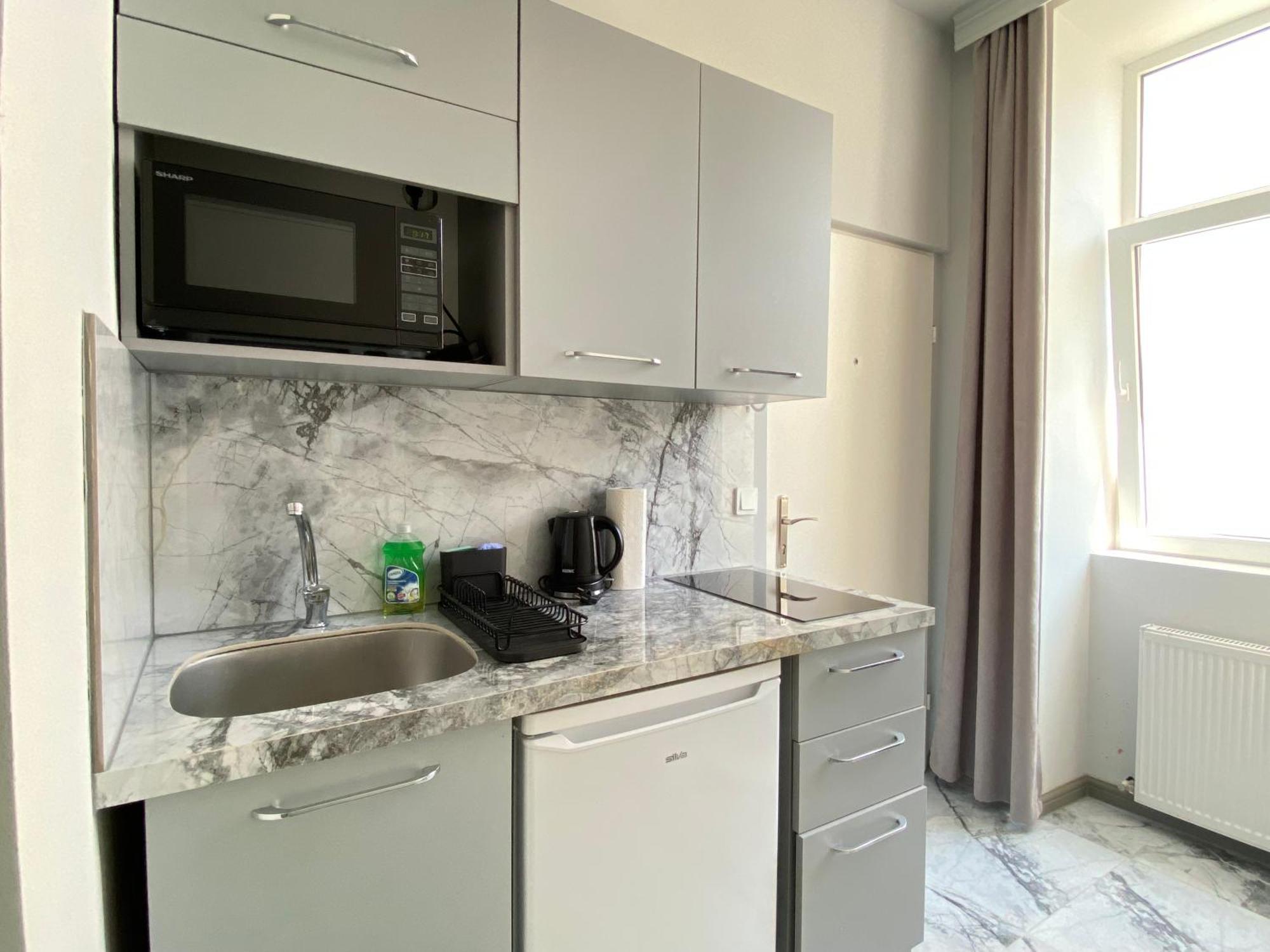 Malfatti Urban Oasis