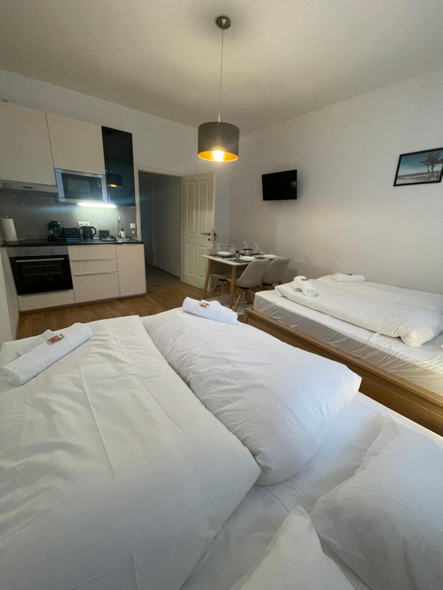 Cozy 5-person In 6 Appartamento Vienna