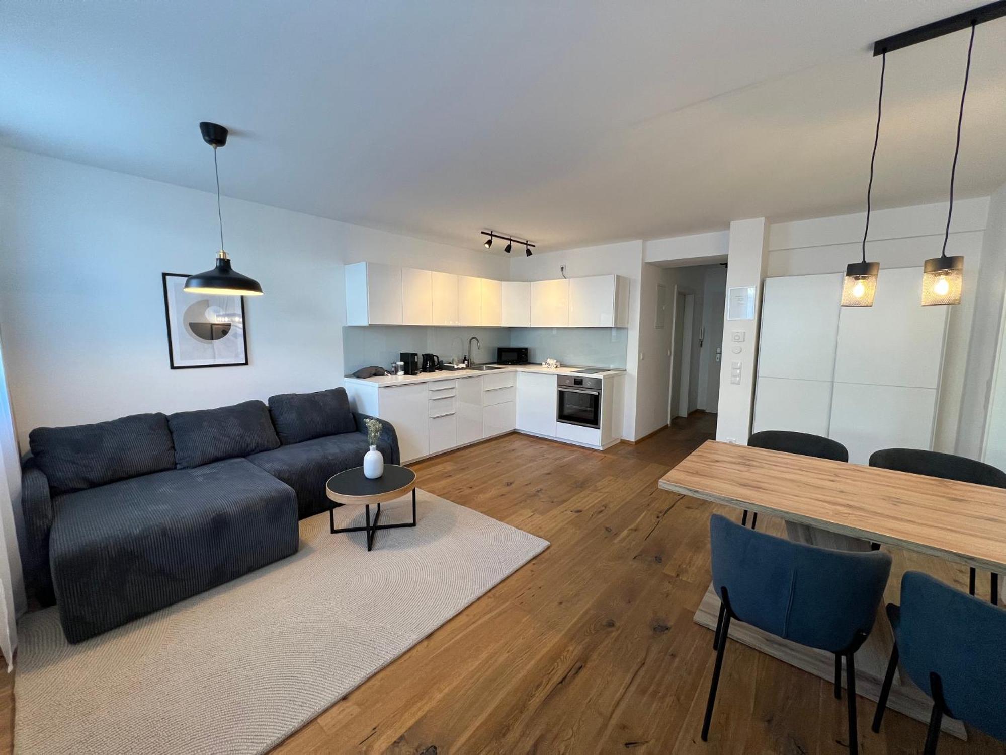 Apartment 1020