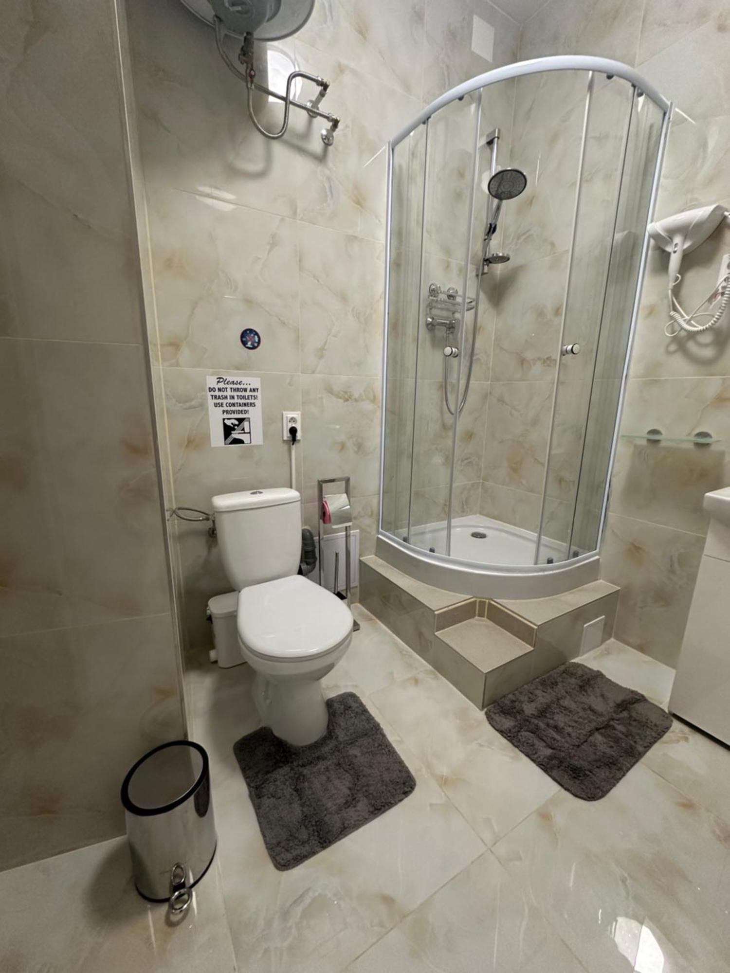 Datri Petite 10 *